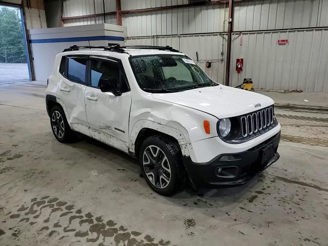 2018 Jeep Renegade Latitude - zdjęcie 15