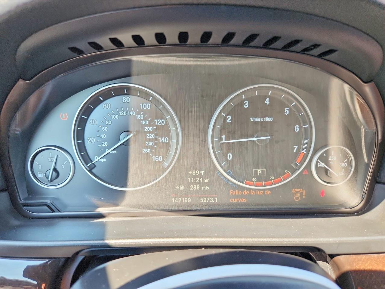 2013 BMW Seria 5 535i - zdjęcie 9