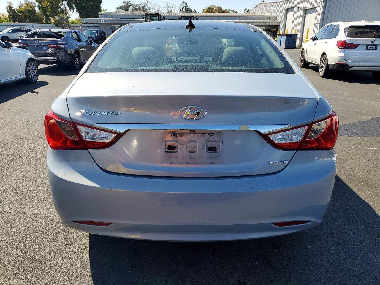 2013 Hyundai Sonata Limited - zdjęcie 6