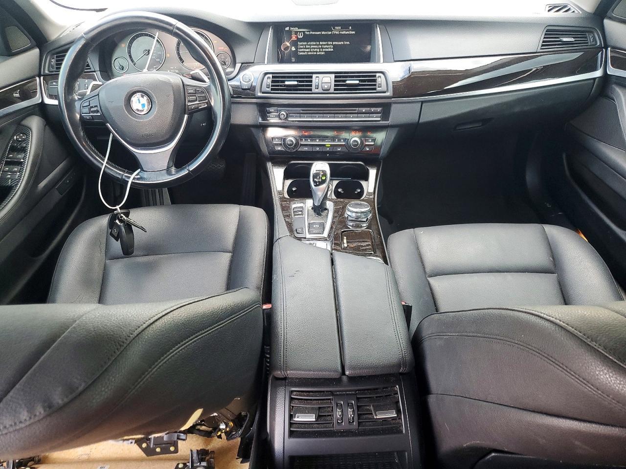 2016 BMW 528 I - zdjęcie 8
