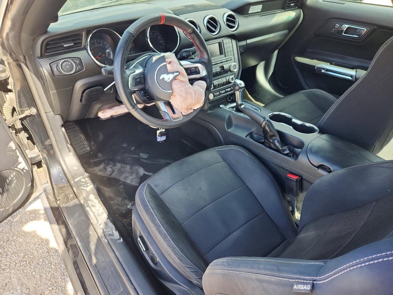 2016 Ford Mustang - zdjęcie 8