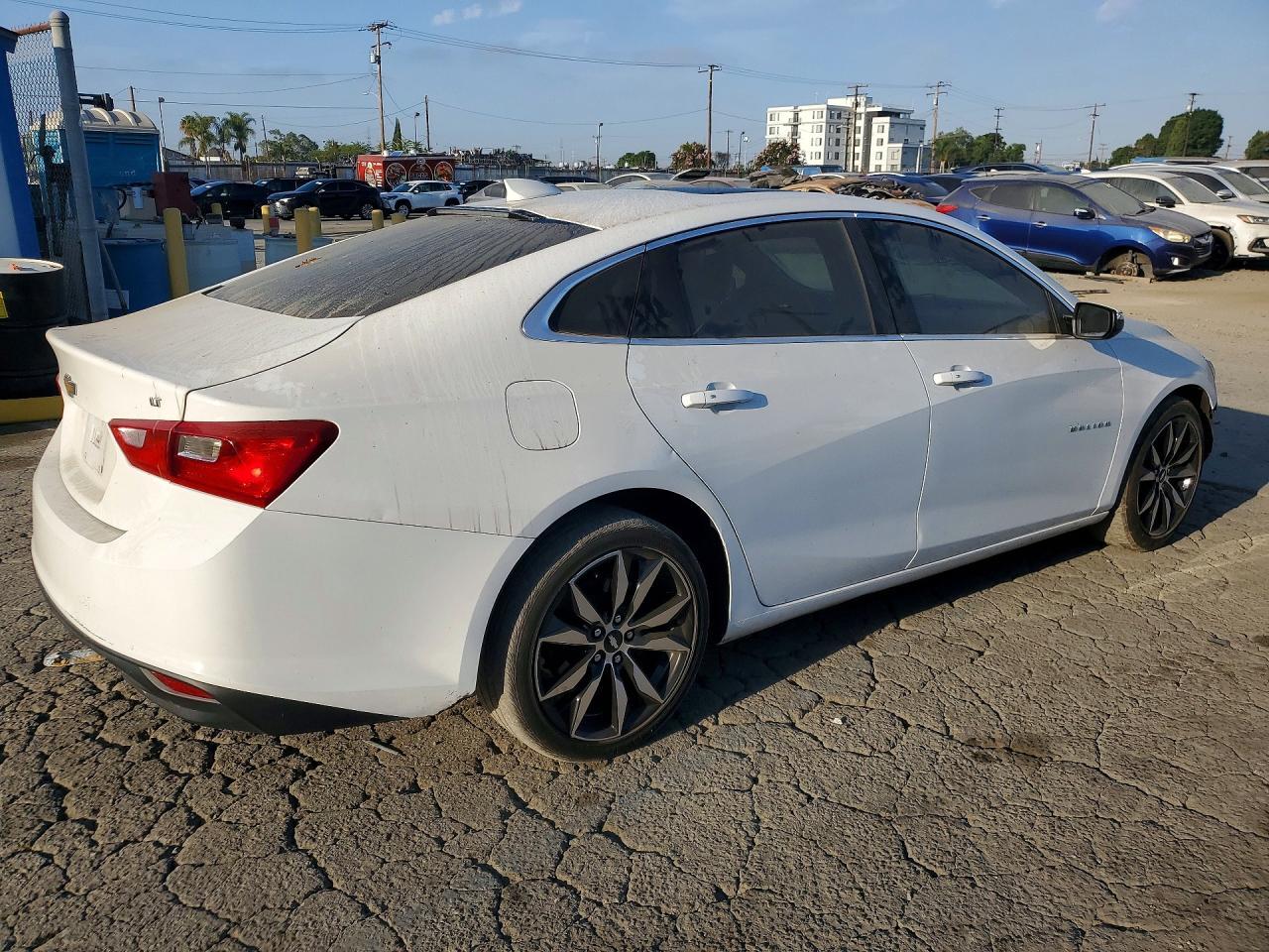 2016 Chevrolet Malibu Lt - zdjęcie 3