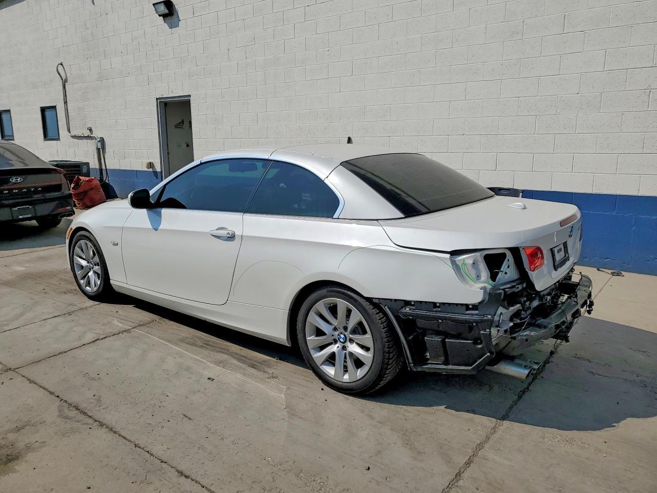 2013 BMW 328 I - zdjęcie 2