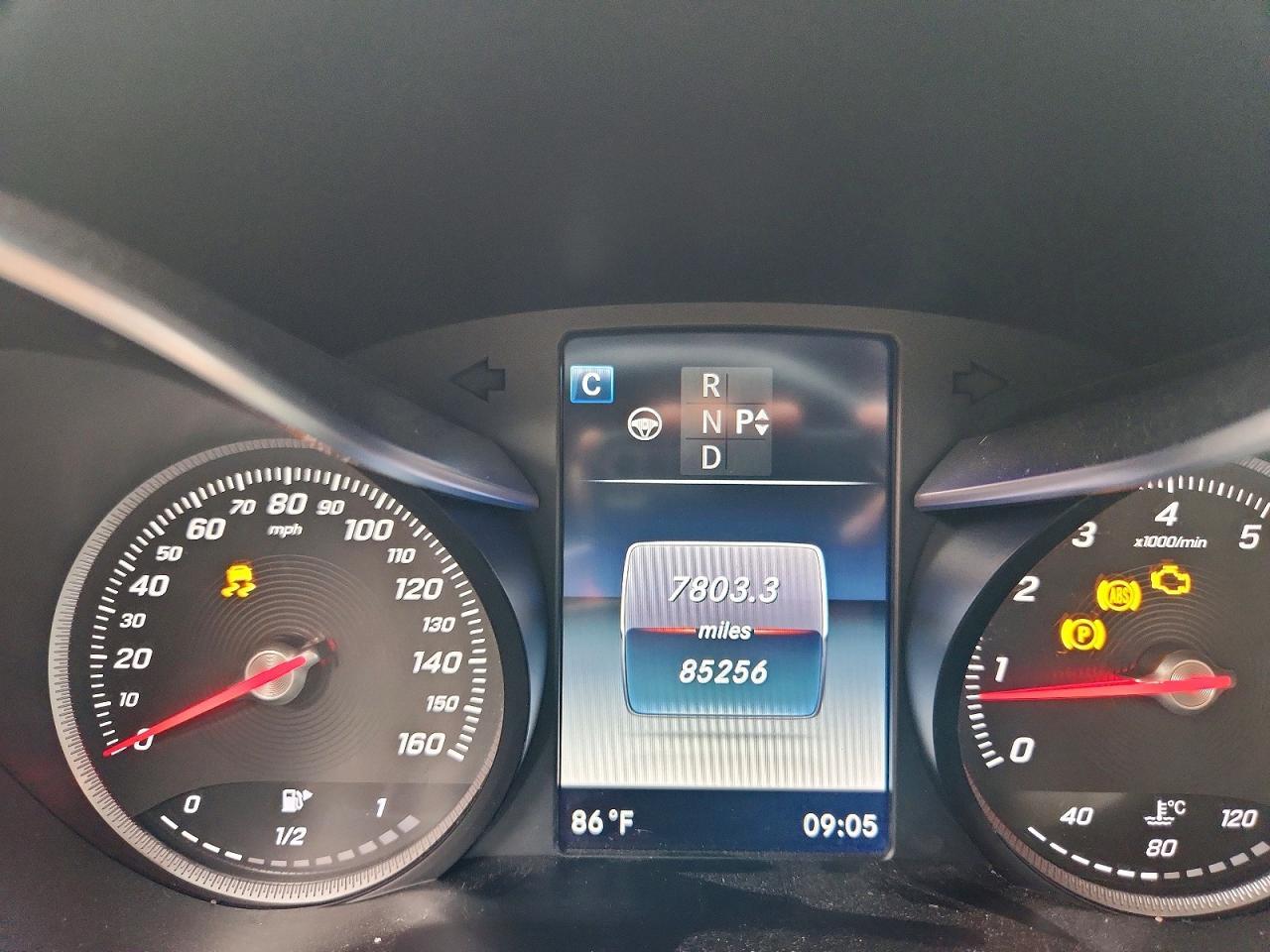 2017 Mercedes-Benz C 300 - zdjęcie 9