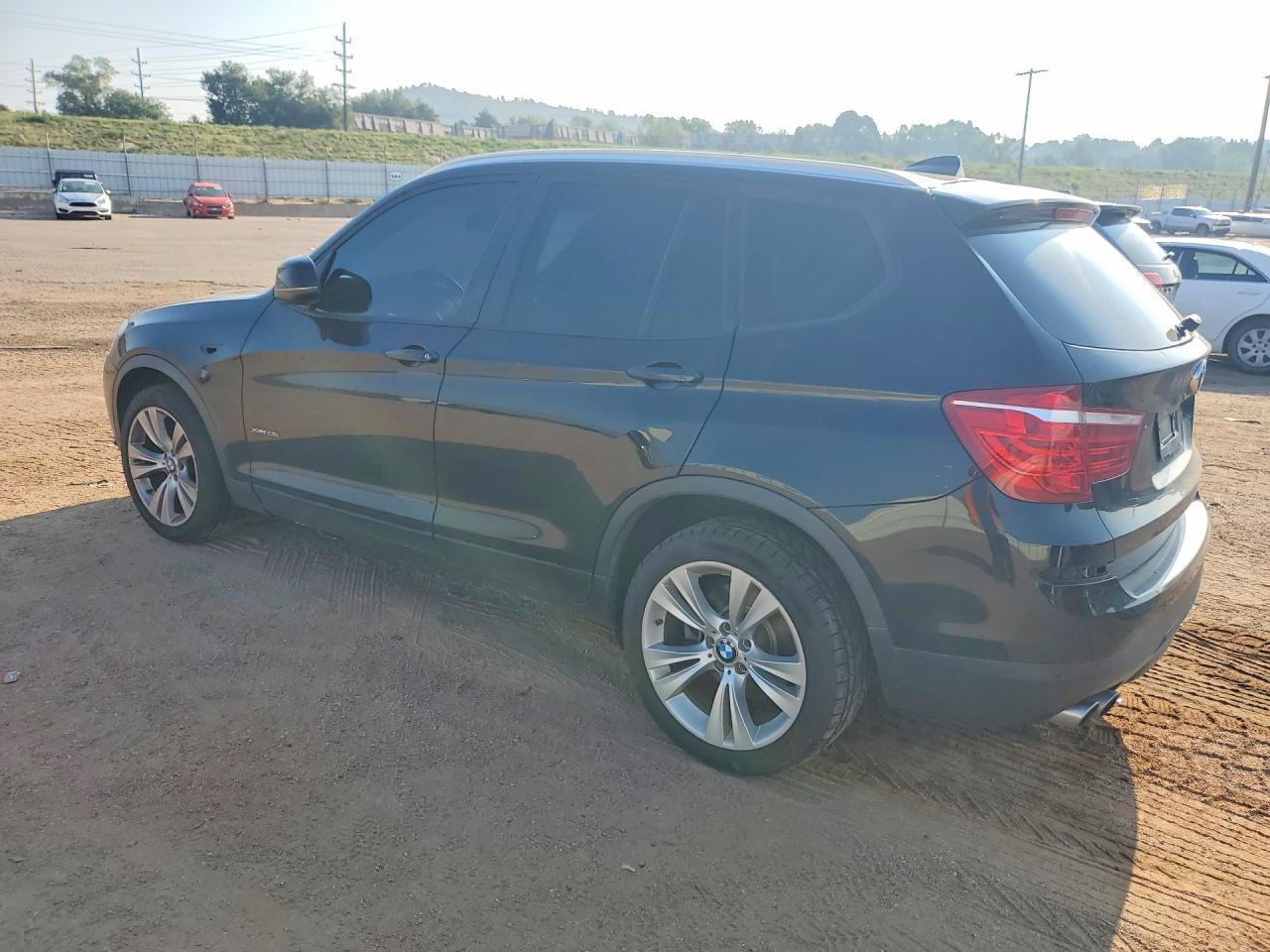 2016 BMW X3 xDrive28I - zdjęcie 2