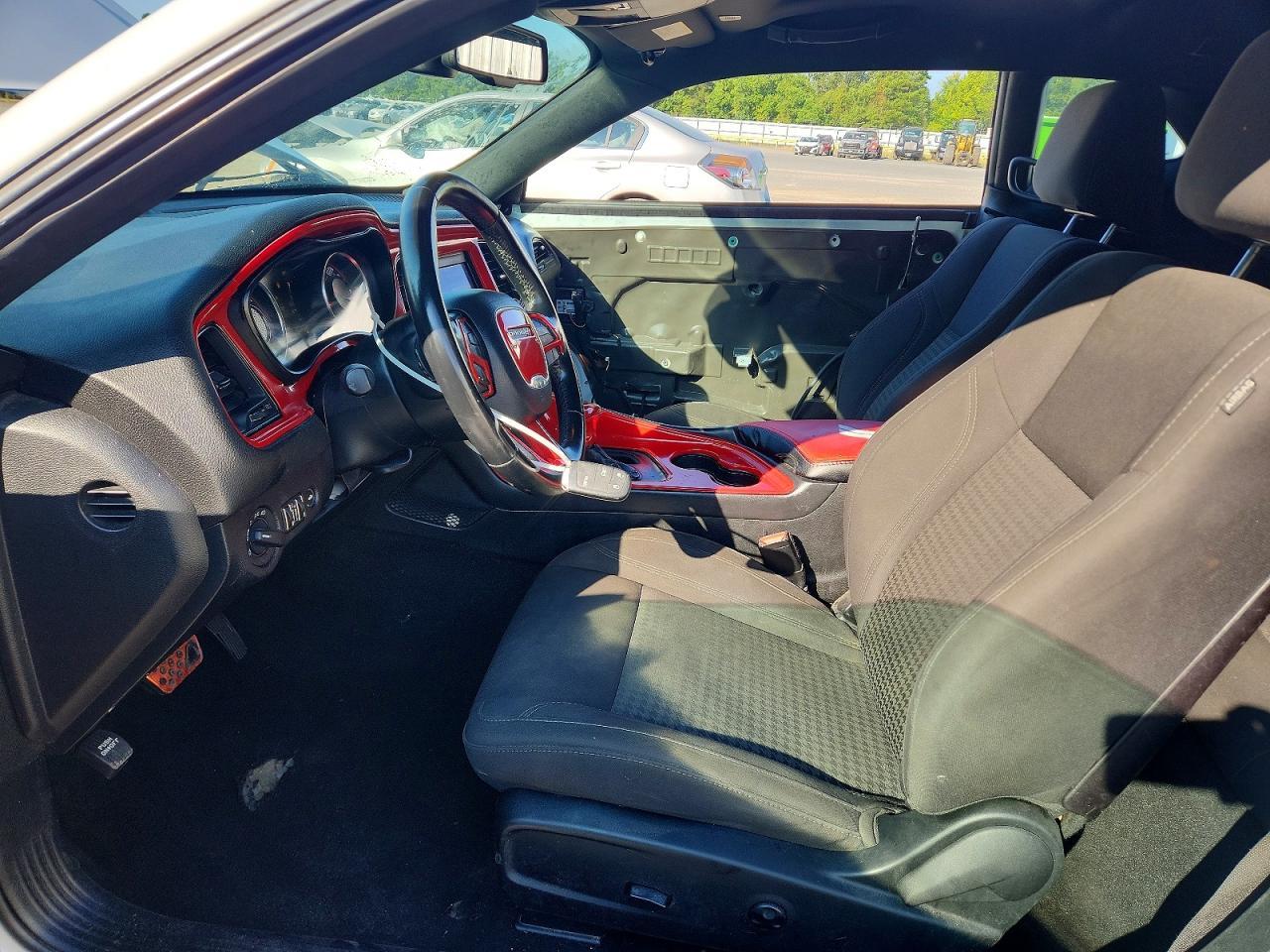2019 Dodge Challenger Sxt - zdjęcie 7