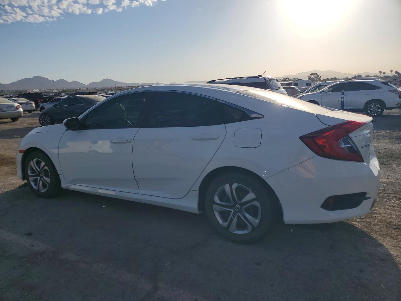 2016 Honda Civic Lx - zdjęcie 2