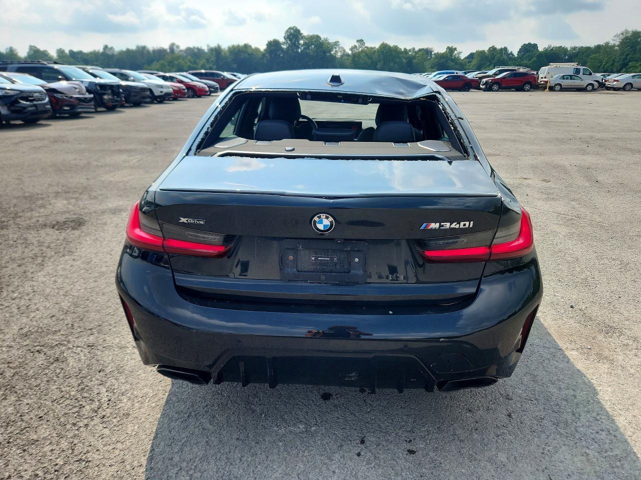 2023 BMW M340Xi - zdjęcie 6