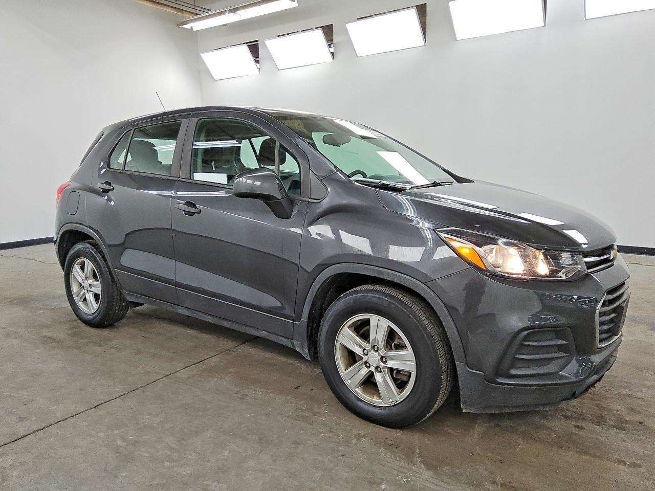 2020 Chevrolet Trax Ls - zdjęcie 4