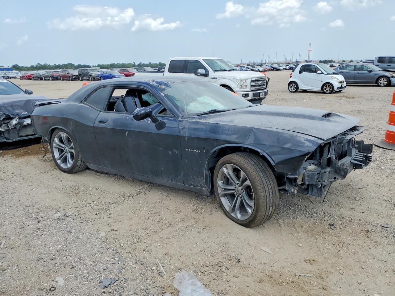 2020 Dodge Challenger R/T - zdjęcie 4