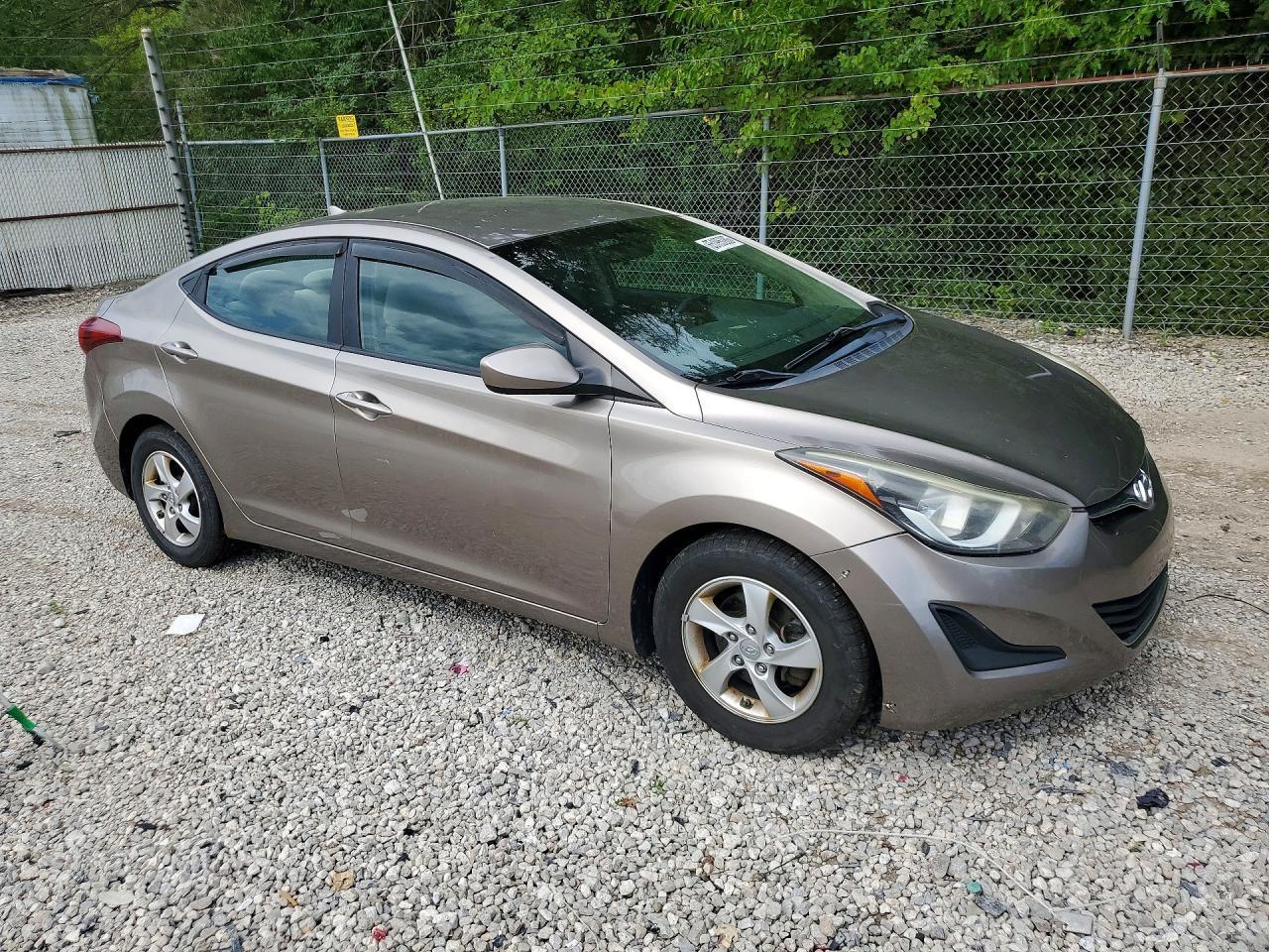 2014 Hyundai Elantra Se - zdjęcie 4