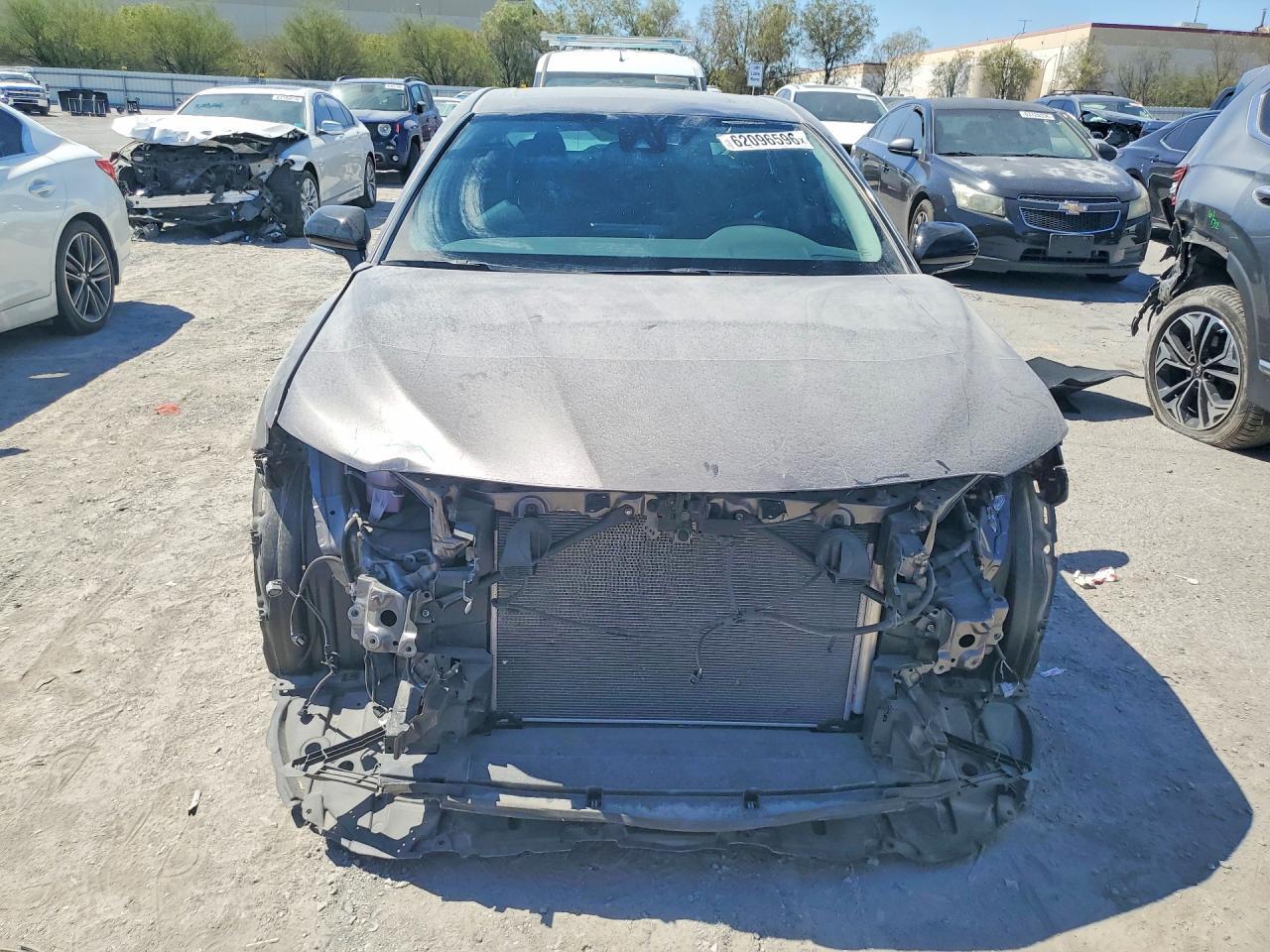 2023 Toyota Camry Se - zdjęcie 5