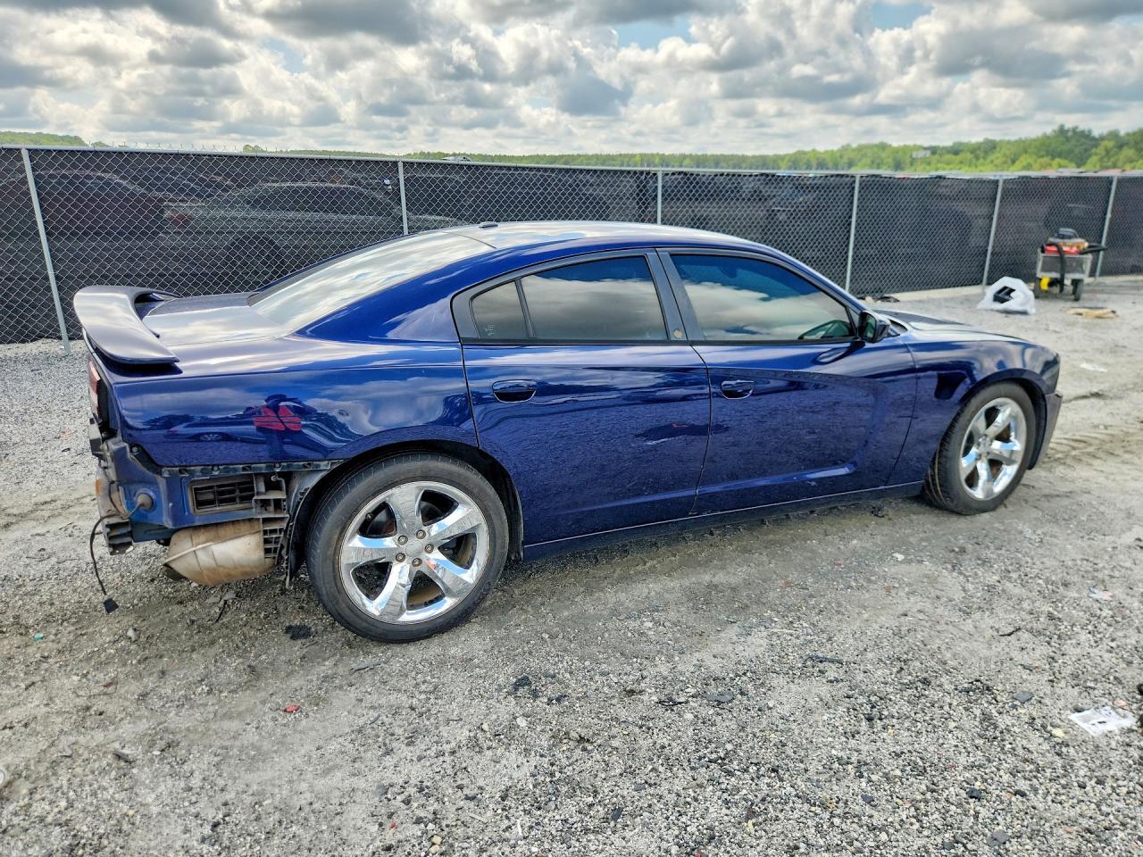 2014 Dodge Charger Sxt - zdjęcie 3