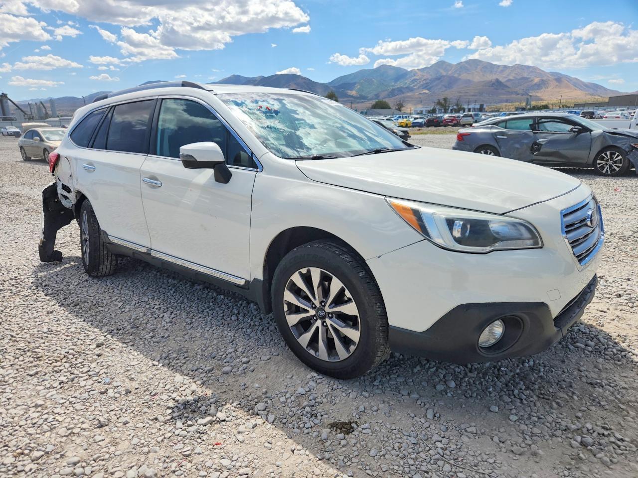 2017 Subaru Outback Touring - zdjęcie 4