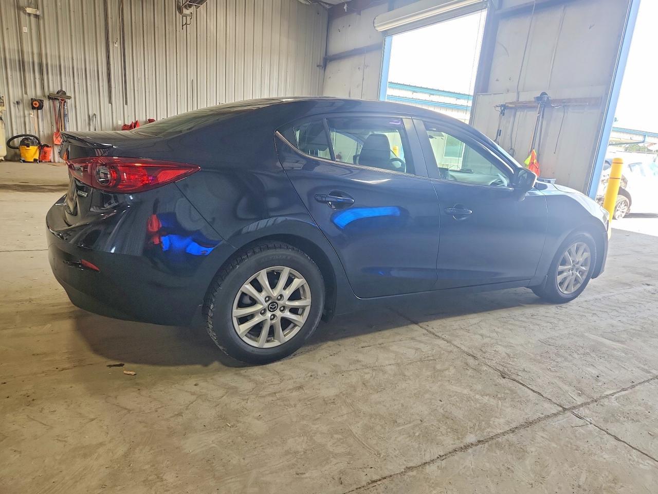2015 Mazda 3 Touring - zdjęcie 3