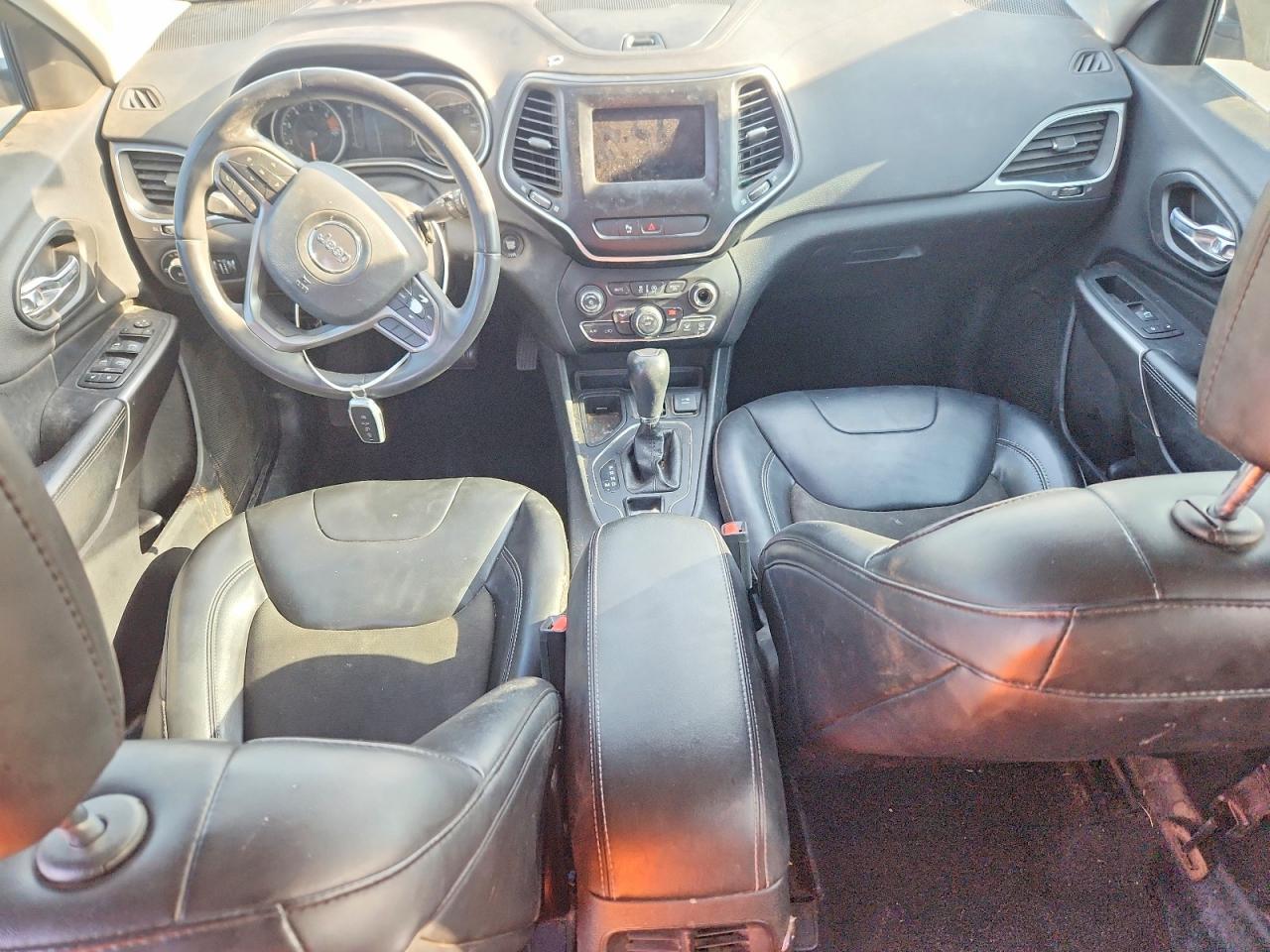 2020 Jeep Cherokee Fwd 4C 4D Suv 2.4L Latitude Plu - zdjęcie 8