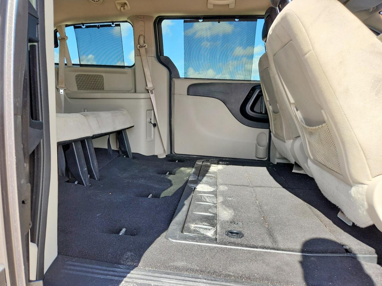 2016 Dodge Grand Caravan Sxt - zdjęcie 11