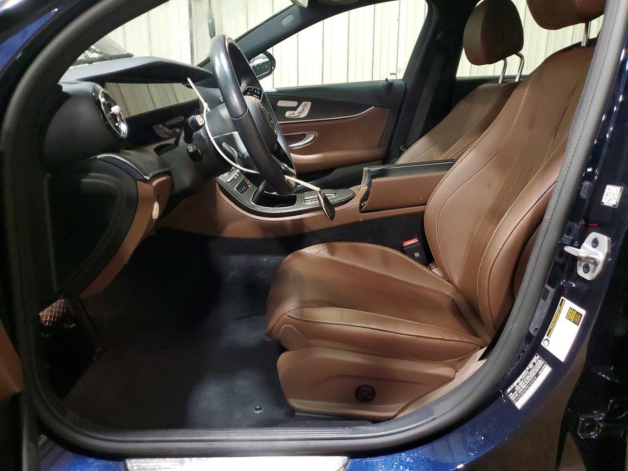 2023 Mercedes-Benz E 350 4Matic - zdjęcie 7