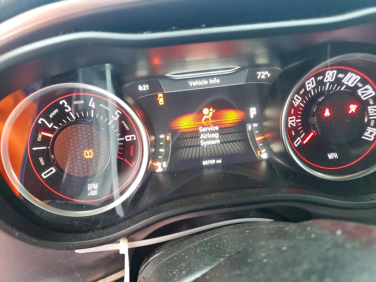 2019 Dodge Challenger Sxt - zdjęcie 9