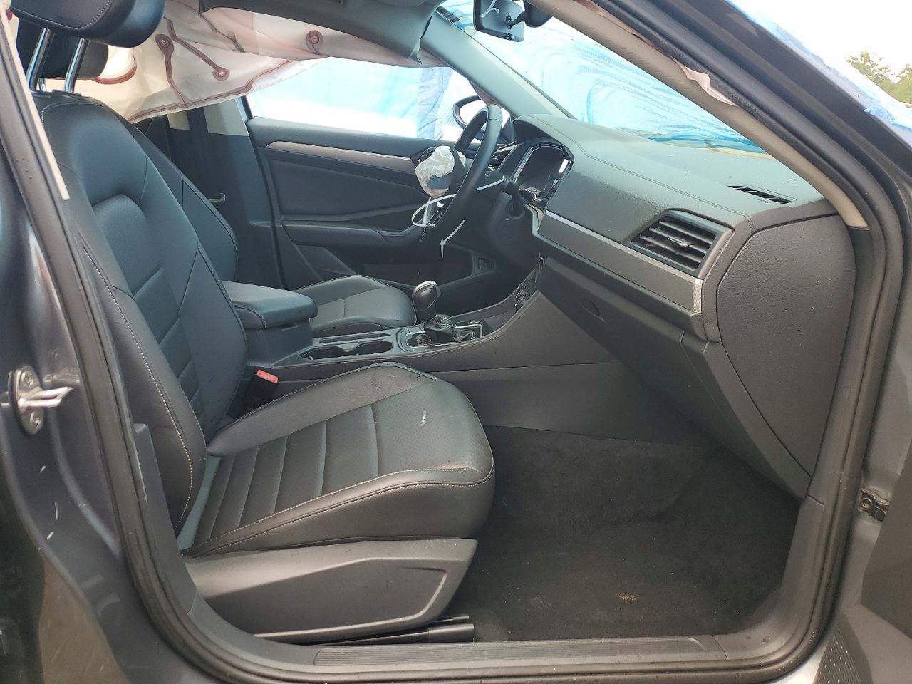 2021 Volkswagen Jetta S - zdjęcie 7