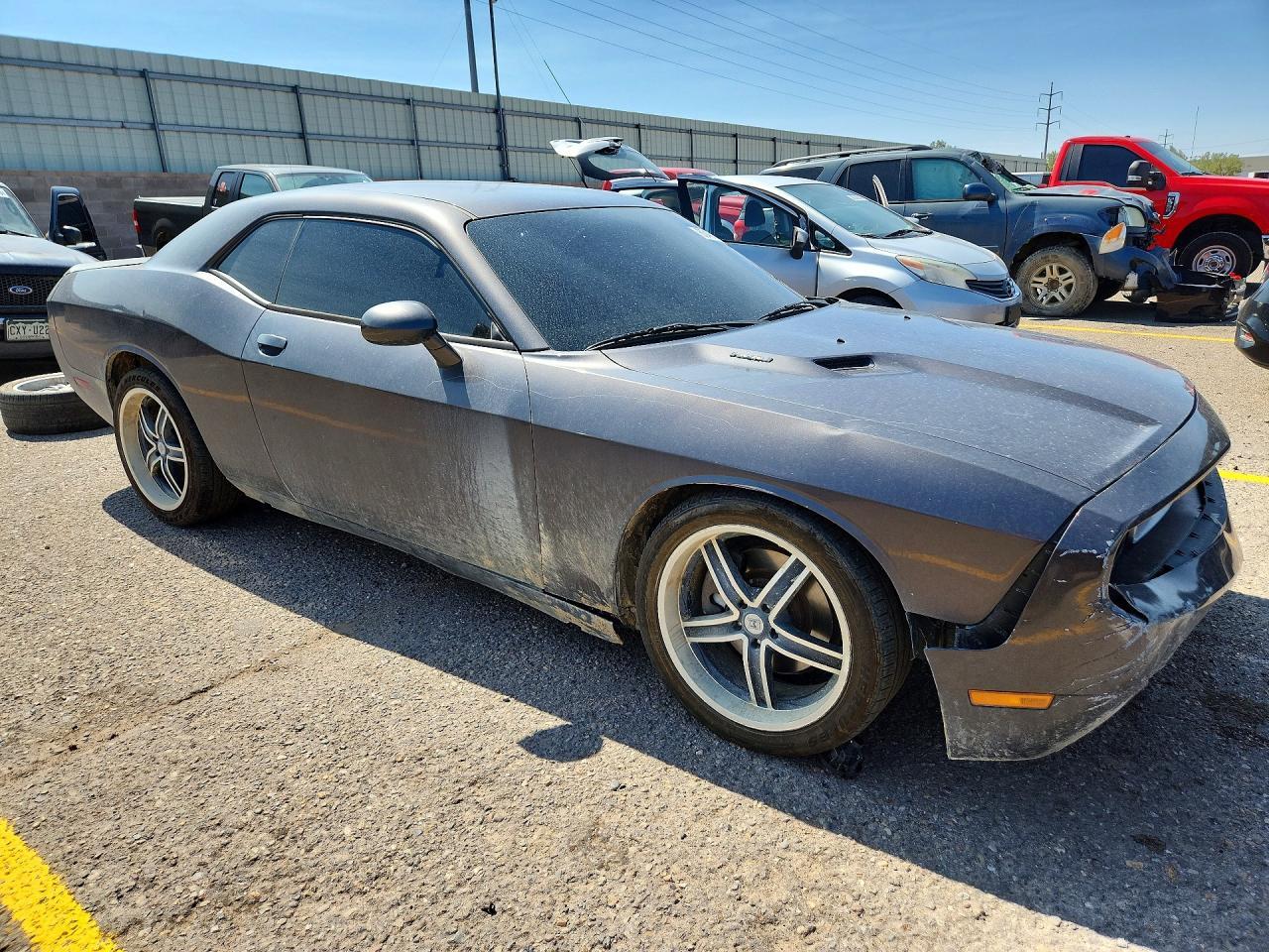 2013 Dodge Challenger R/T - zdjęcie 4