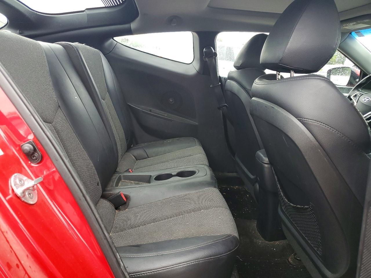 2013 Hyundai Veloster Base - zdjęcie 10