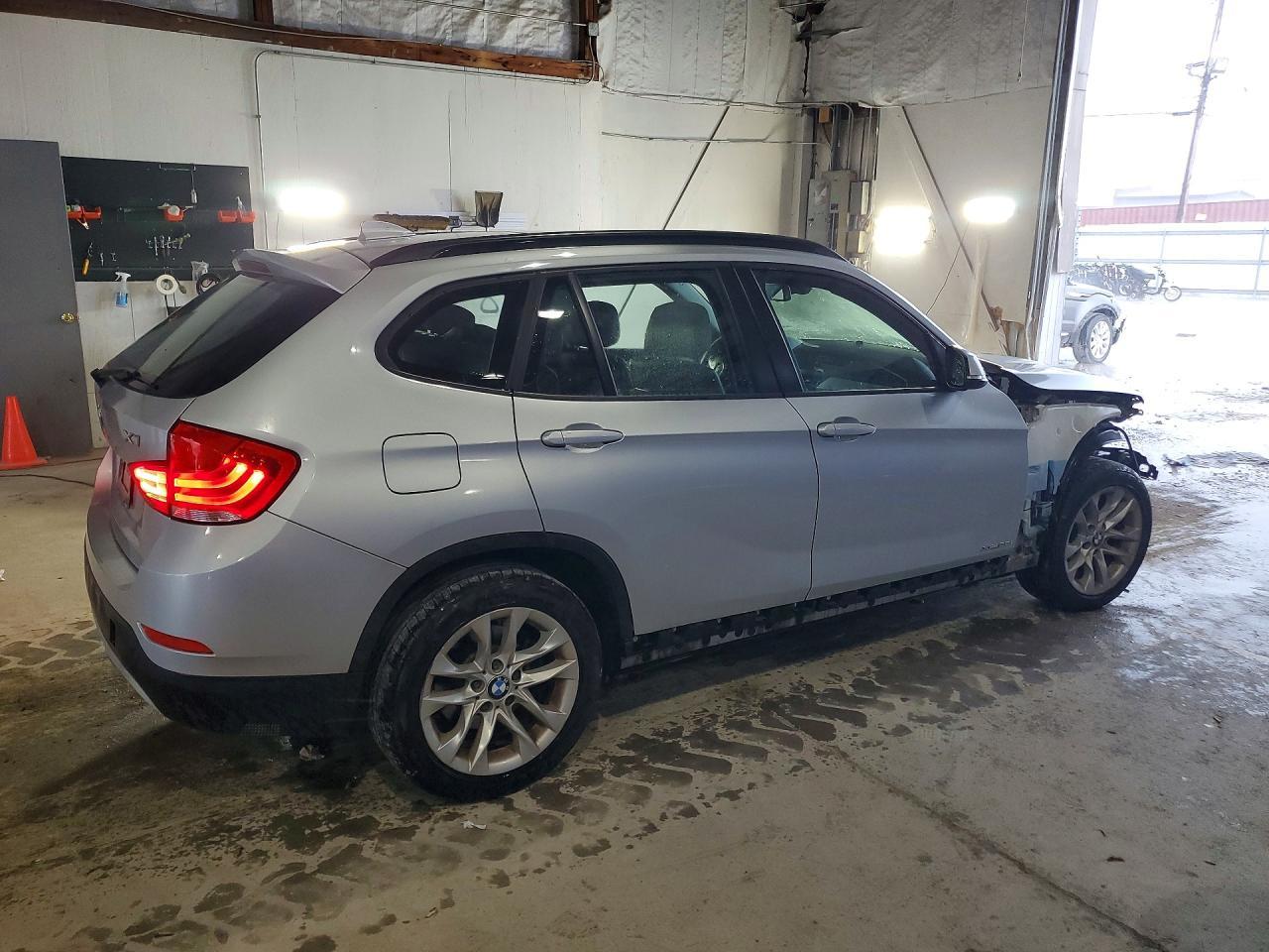2015 BMW X1 xDrive28I - zdjęcie 3