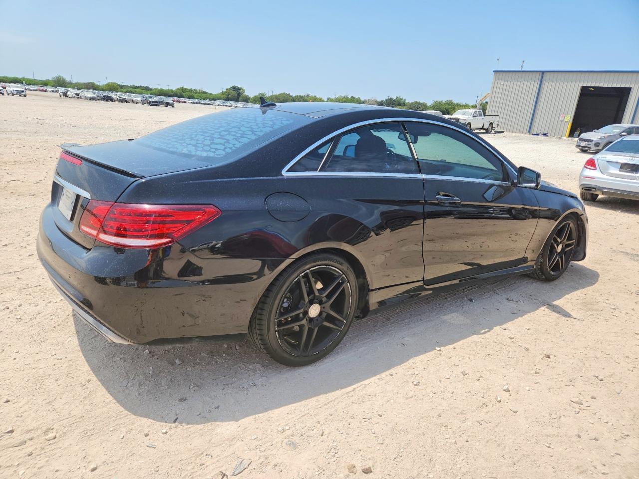 2016 Mercedes-Benz E 400 - zdjęcie 3