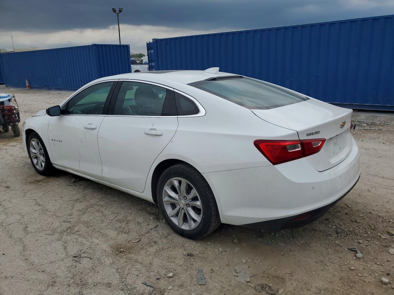 2024 Chevrolet Malibu Lt - zdjęcie 2