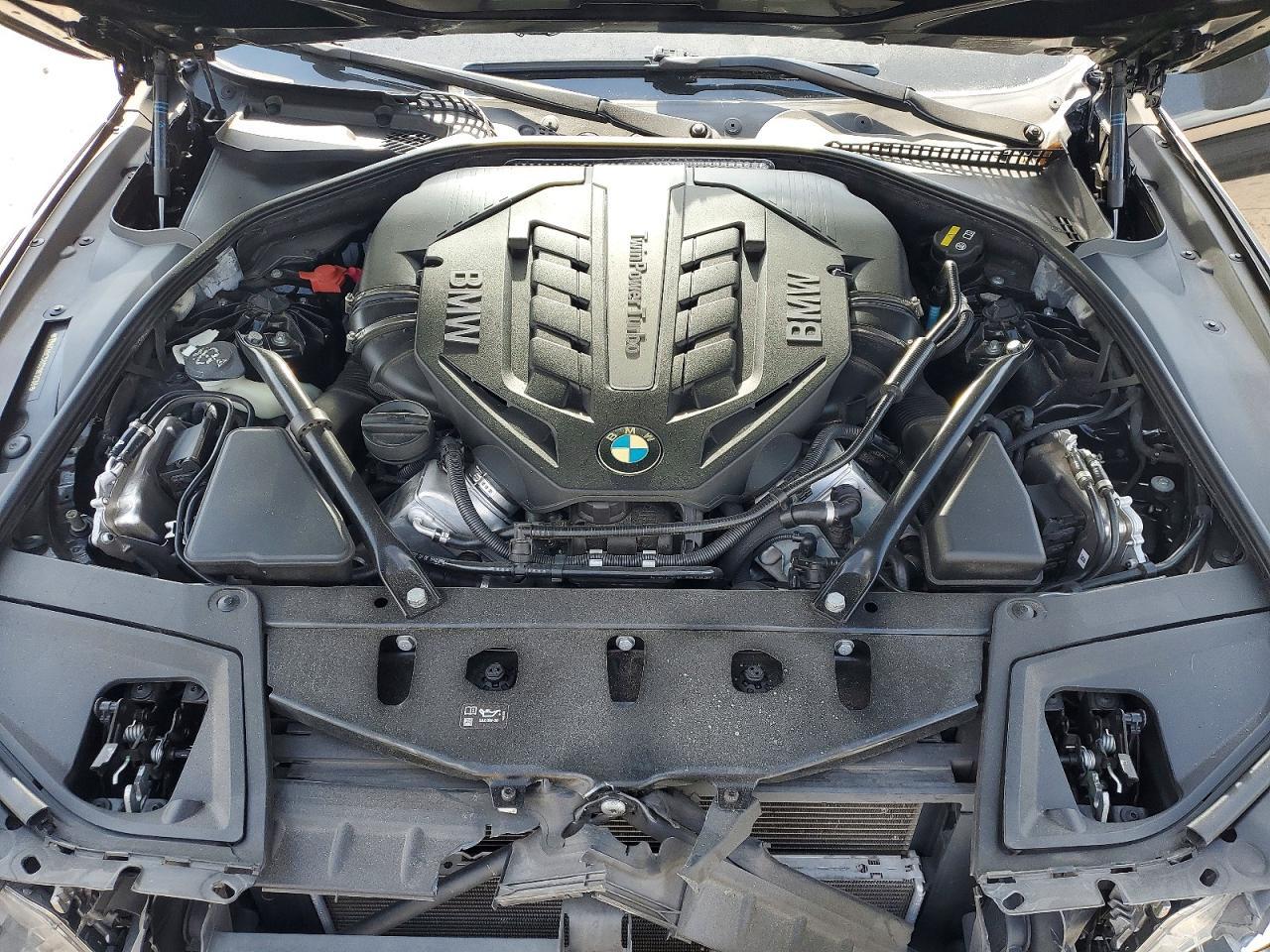 2016 BMW 550 I - zdjęcie 11