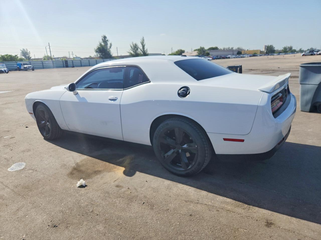 2018 Dodge Challenger Sxt - zdjęcie 2