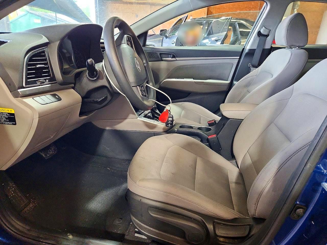 2017 Hyundai Elantra Se - zdjęcie 7