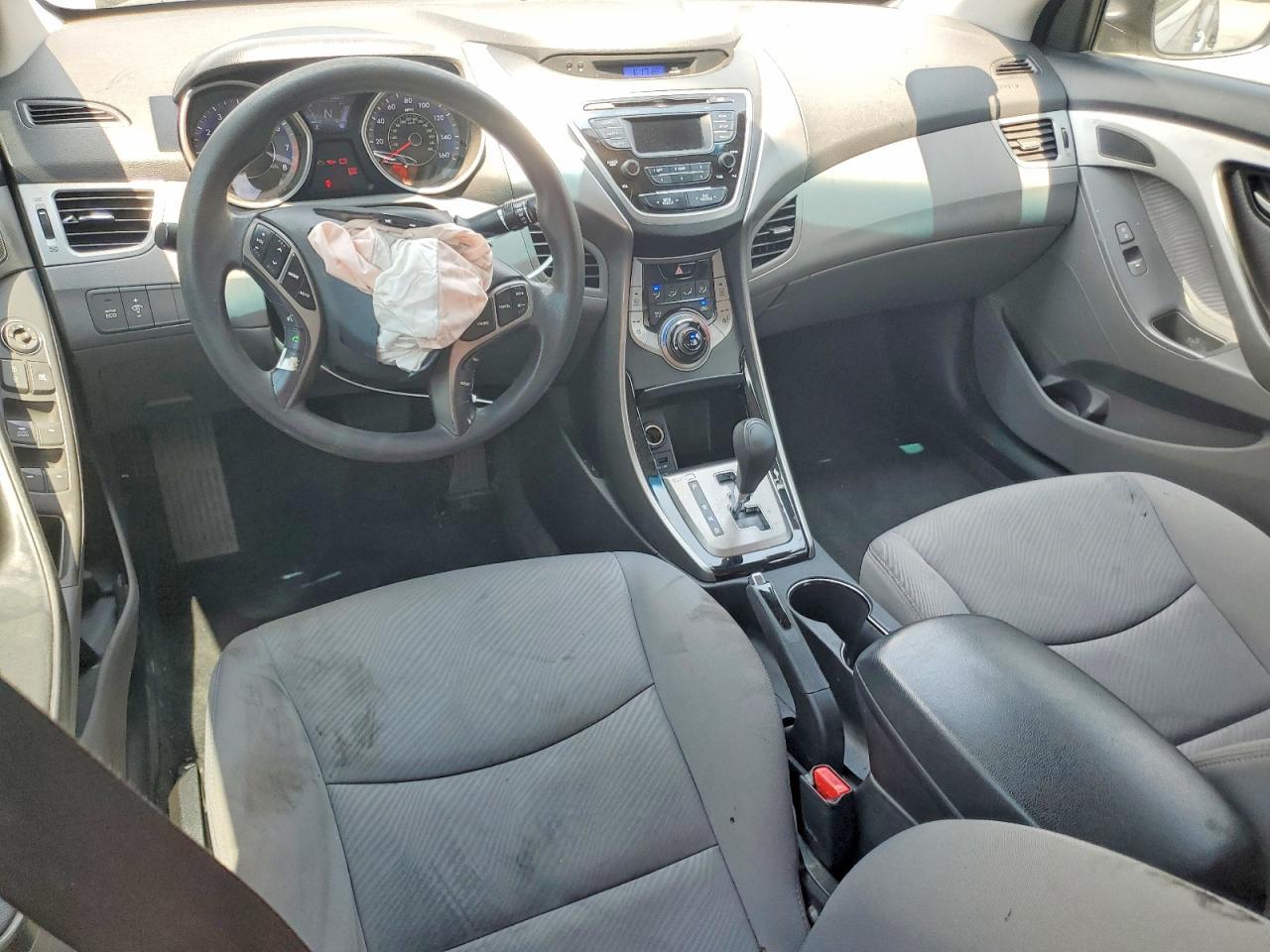 2013 Hyundai Elantra Gls - zdjęcie 8