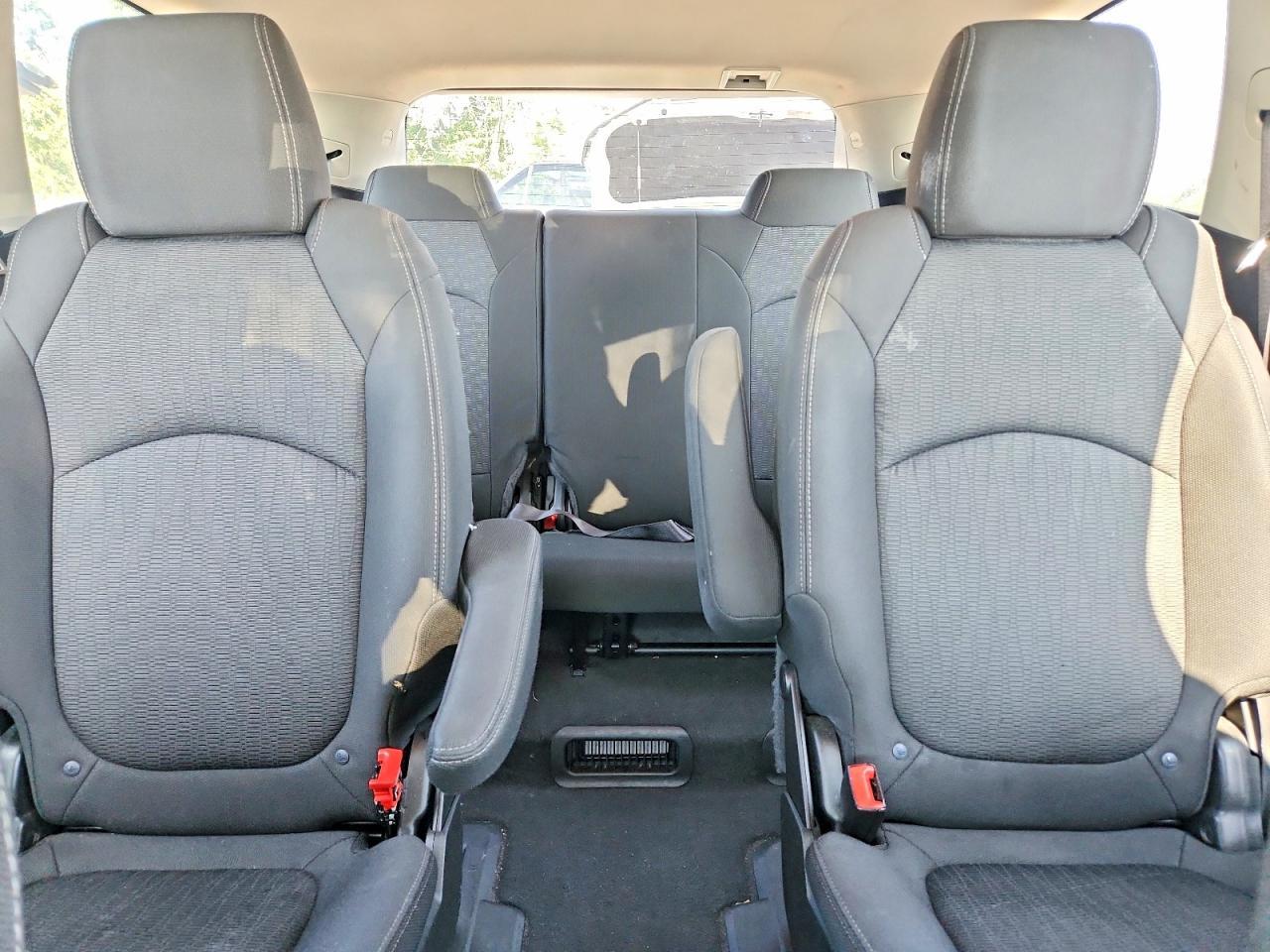 2015 Chevrolet Traverse Lt - zdjęcie 10