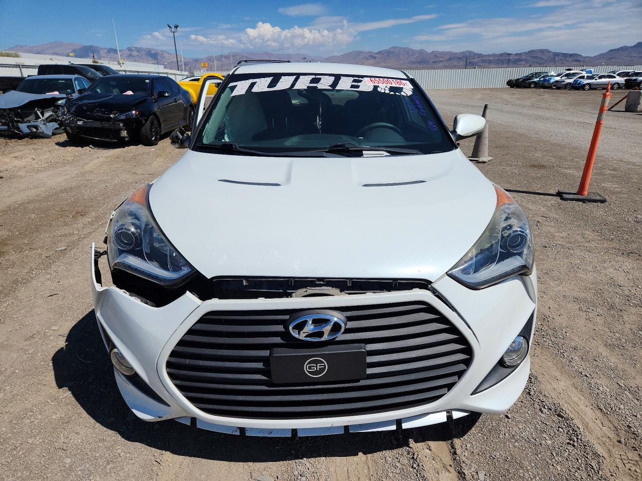 Hyundai Veloster - zdjęcie 5