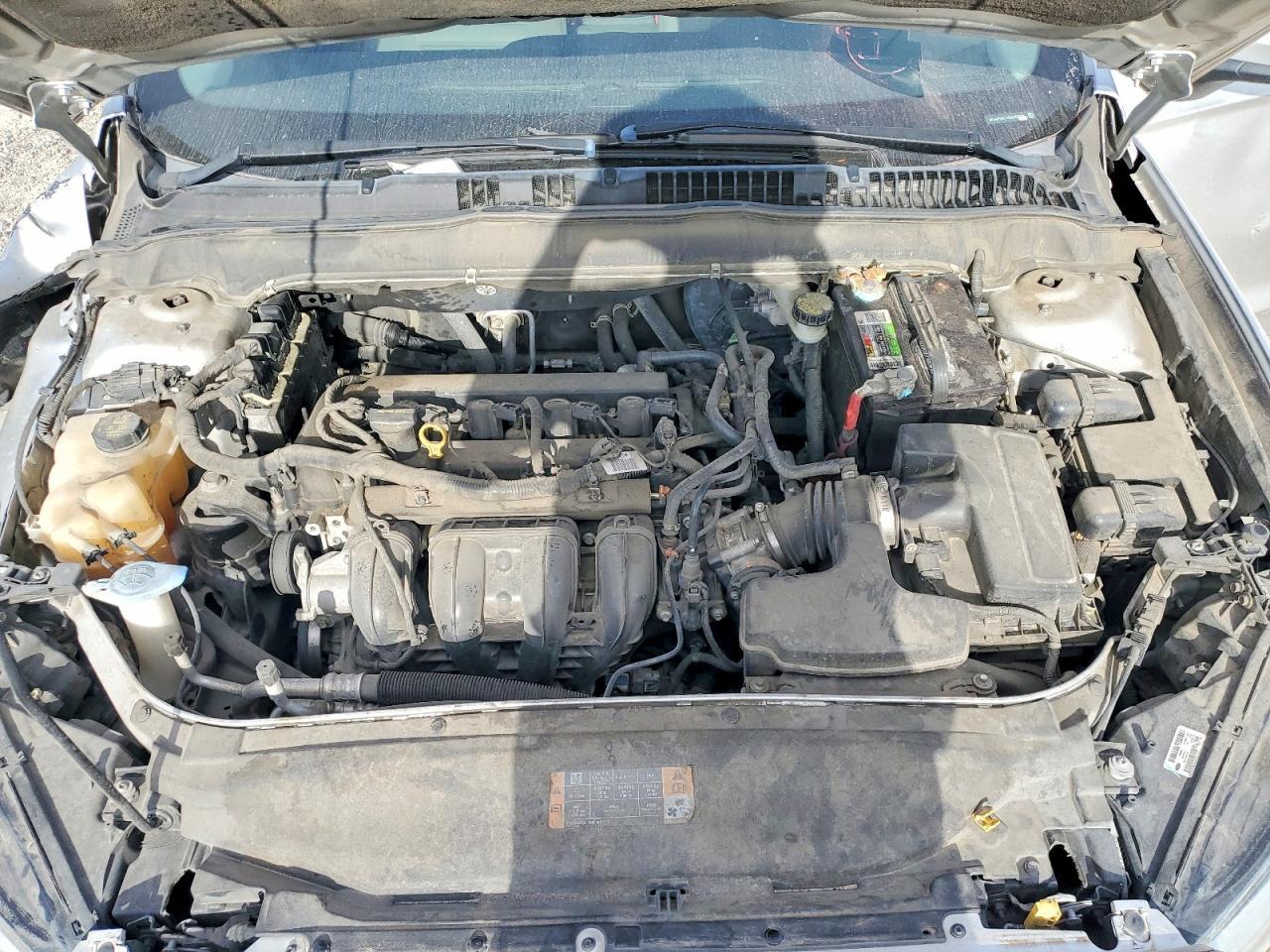 2013 Ford Fusion S - zdjęcie 11