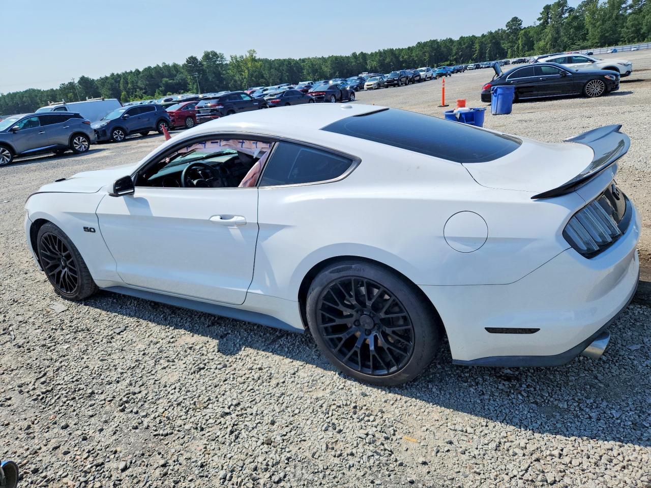 2017 Ford Mustang Gt - zdjęcie 2