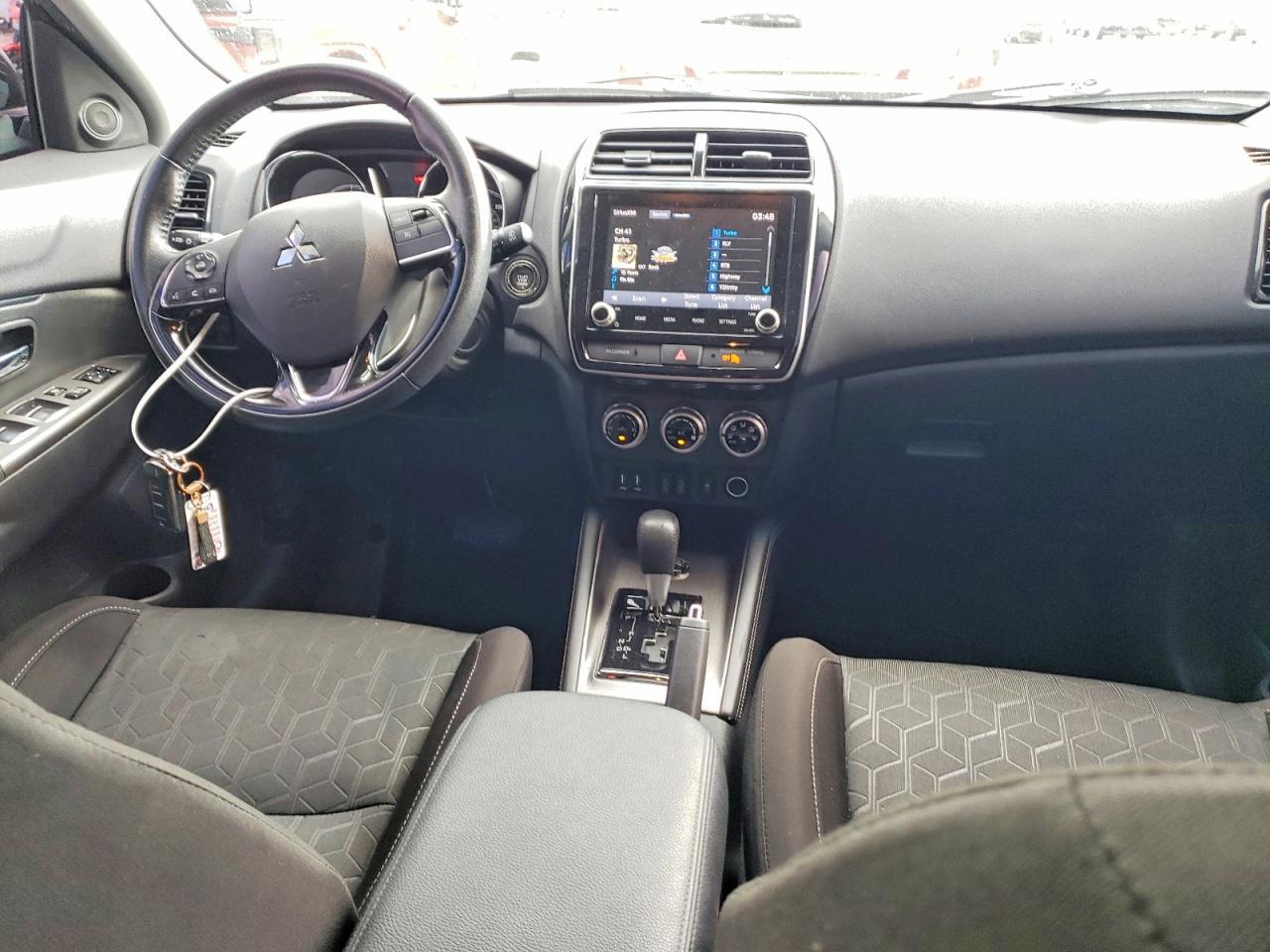 2021 Mitsubishi Outlander Sport Es - zdjęcie 8
