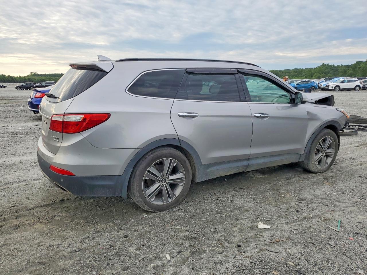 2016 Hyundai Santa Fe Limited - zdjęcie 3