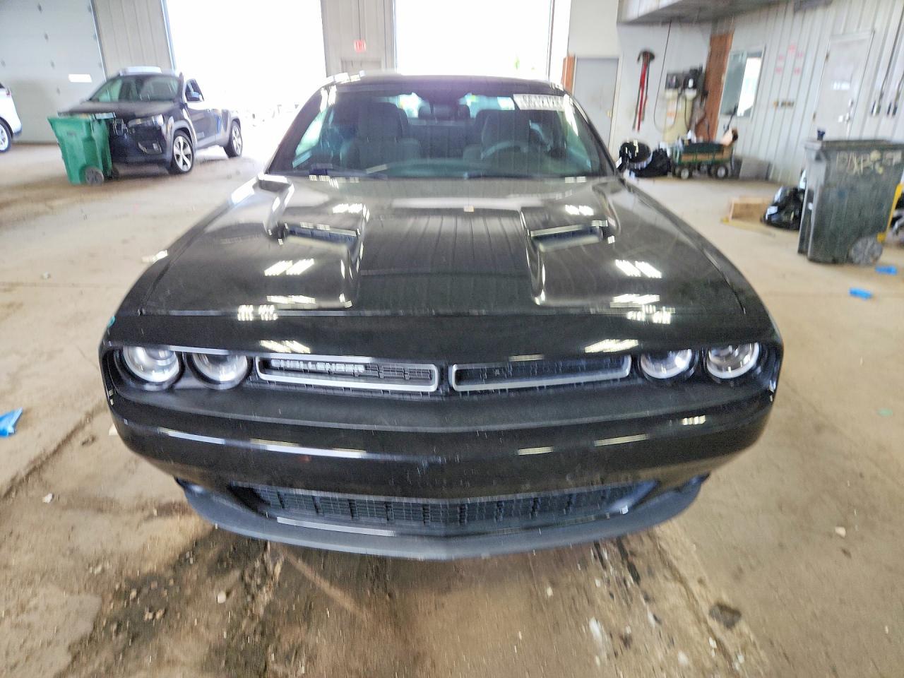 2015 Dodge Challenger Sxt - zdjęcie 5