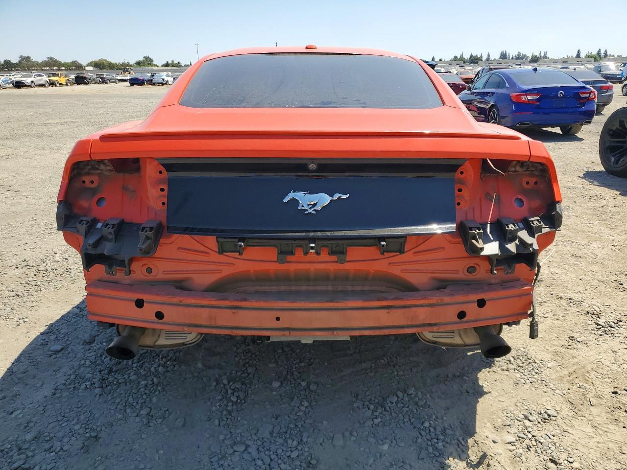 2016 Ford Mustang - zdjęcie 6