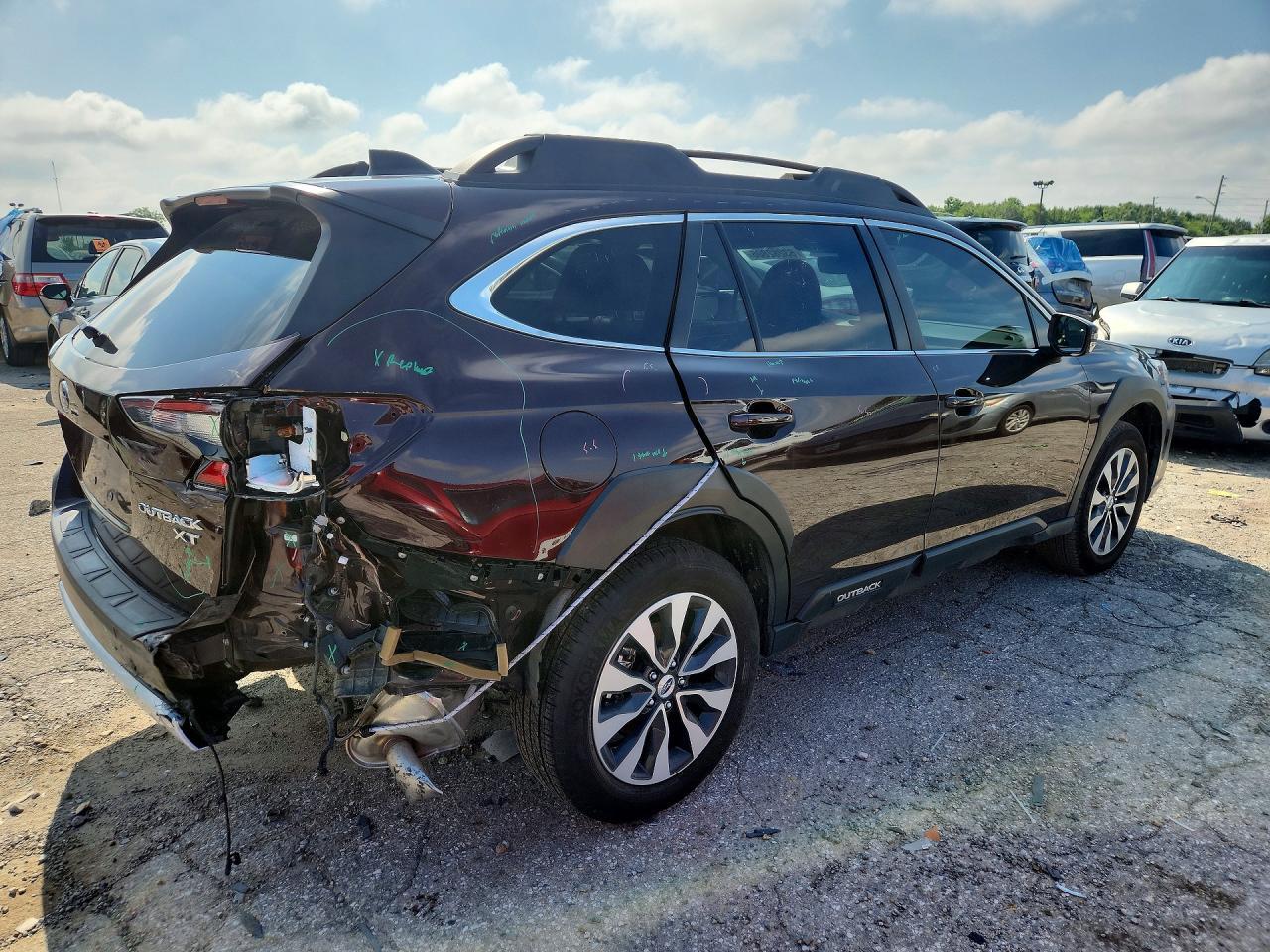 2025 Subaru Outback Limited Xt - zdjęcie 3