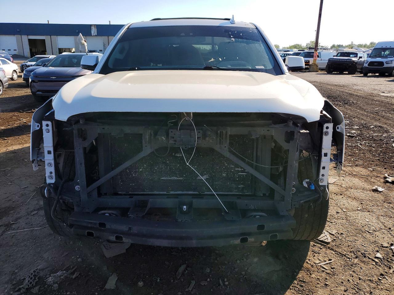 2018 GMC Yukon Xl Denali - zdjęcie 5