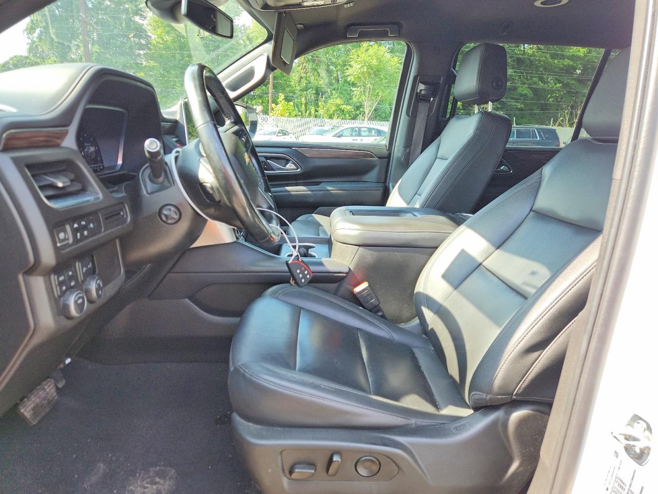 2023 Chevrolet Suburban K1500 Lt - zdjęcie 7