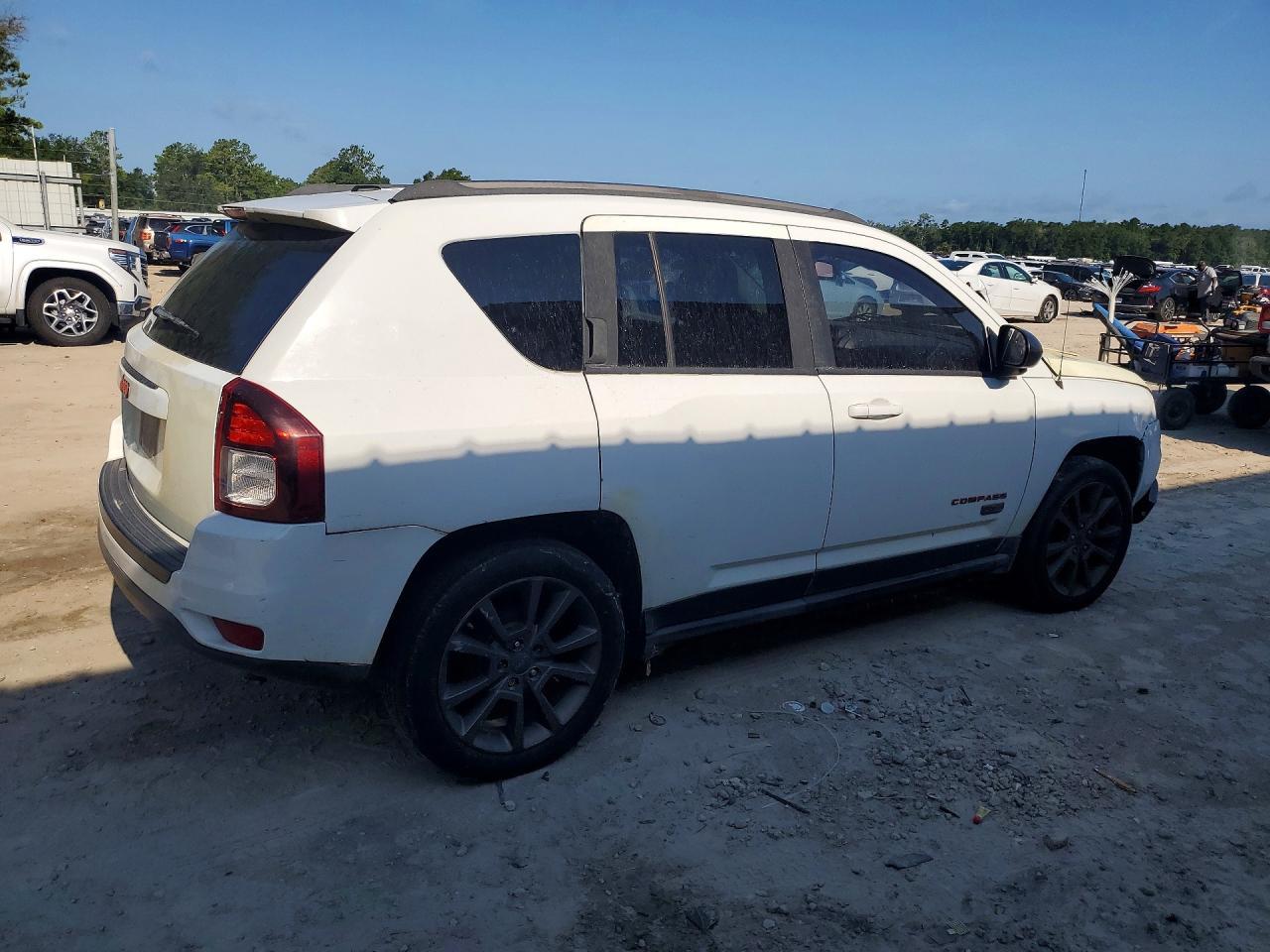 2016 Jeep Compass Sport - zdjęcie 3