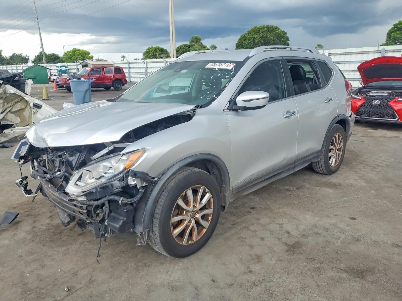 2019 Nissan Rogue Sv - zdjęcie główne