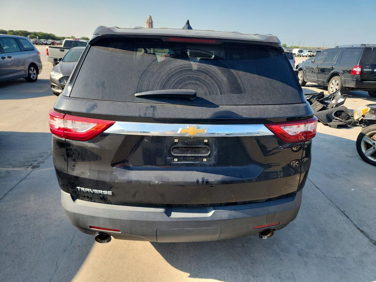 2019 Chevrolet Traverse Ls - zdjęcie 6