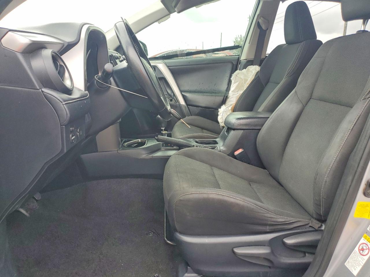 2018 Toyota Rav4 Xle - zdjęcie 7