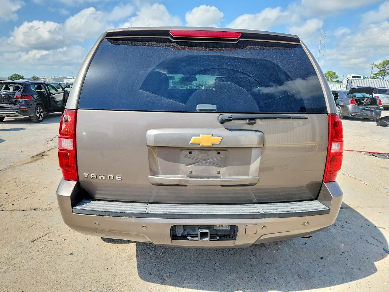 2013 Chevrolet Tahoe C1500 Lt - zdjęcie 6
