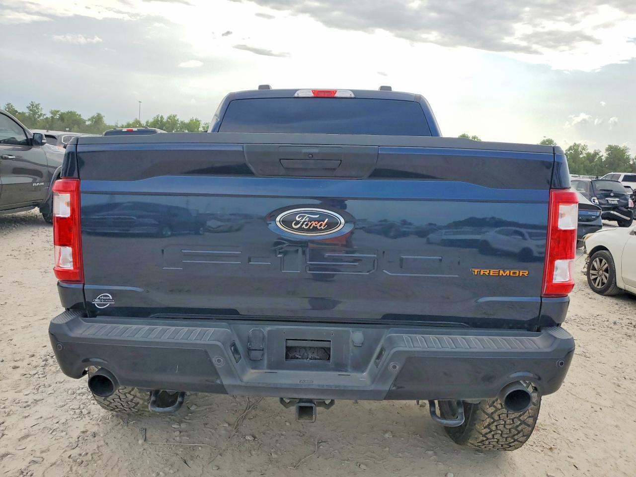 2022 Ford F150 Supercrew - zdjęcie 6